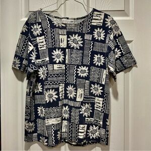 Navy and White Boxy Short Sleeve Tee flowered top